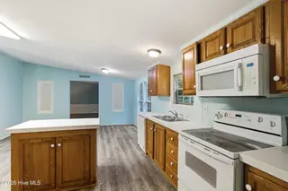 5520 County Line Road, New Bern, NC 28562 – photo 13: 5520 County Line Road