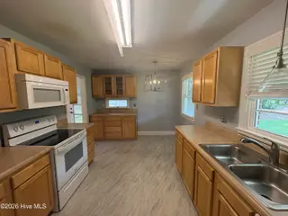 125 Tucker Street, Whiteville, NC 28472 – photo 16: Kitchen