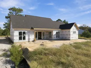 6087 Martinique Street SW, Shallotte, NC 28470 — 4-bedroom home in Ocean Isle Palms, Shallotte, NC, photo 21 of 67: 8-web-or-mls-DJI_20260917092615_0932_D-E