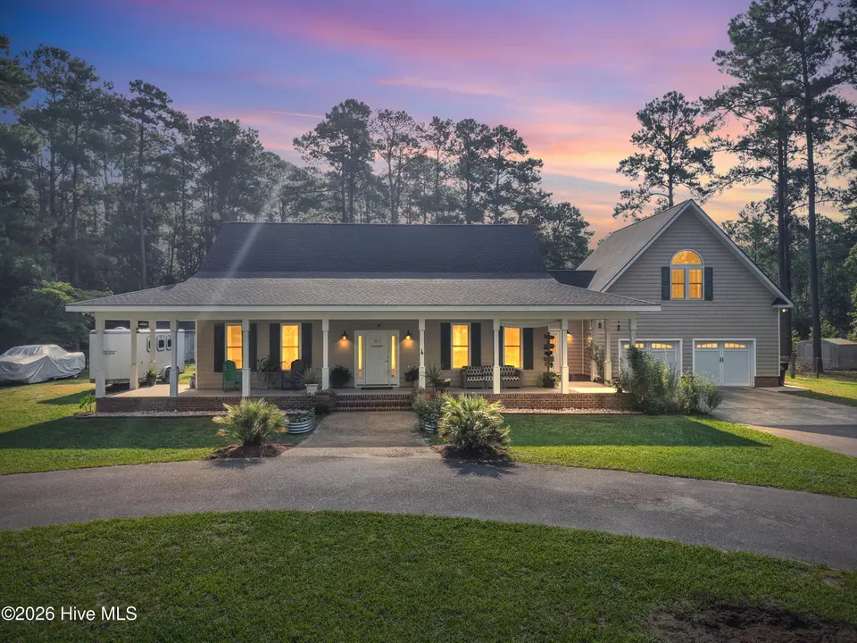 1518 Cowpen Landing Road, Wilmington, NC 28401 — 3-bedroom home, Wilmington, NC, photo 1 of 49