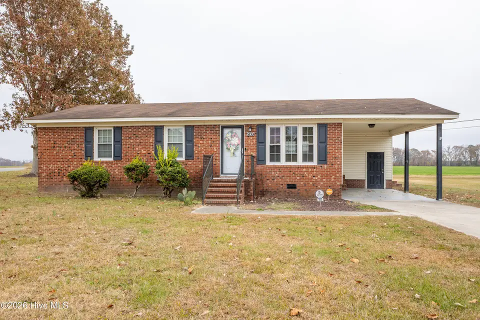 800 S Vance Street, Fremont, NC 27830 – photo 1 of 23: Home