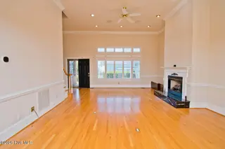 101 Lookout Ridge, Cedar Point, NC 28584 – photo 4: living room with water views