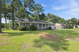 210 Nottingham Drive, Havelock, NC 28532 – photo 3: 4-web-or-mls-DSC_3348