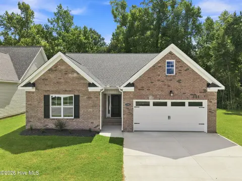 1301 Hunley Court, Winterville