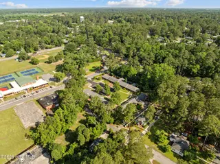 809 Greenbriar Road, Kinston, NC 28501 – photo 11: 11-web-or-mls-DJI_0321
