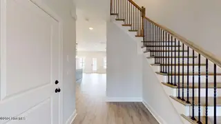 2001 Newbury Way B, Greenville, NC 27834 – photo 5: 6