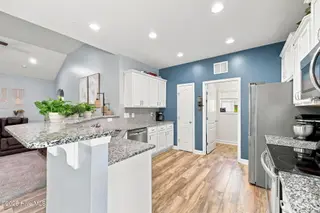4205 Irwin Drive, Aberdeen, NC 28315 – photo 23: 26-web-or-mls-IMG_1524