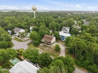 136 Sea Dunes Drive, Emerald Isle, NC 28594 – photo 21: 14-web-or-mls-DJI_20260628143512_0338_D