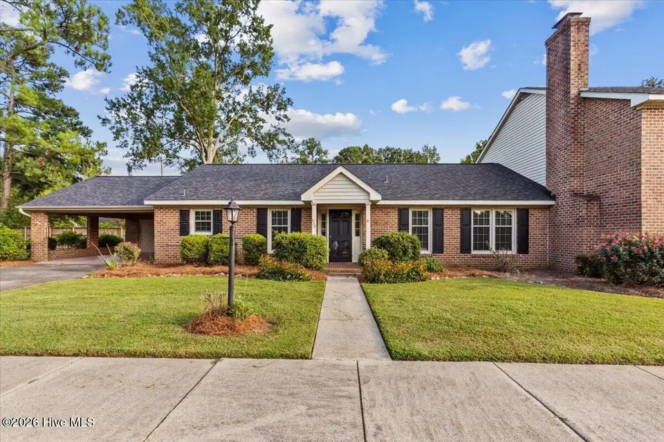 844 Westminster Lane, Kinston, NC 28501 – photo 1 of 35: 01-844 Westminster Ln-1