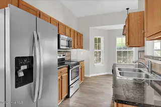 2107 White Road, Wilmington, NC 28411 – photo 11: img_9287