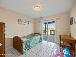 3735 Island Drive, North Topsail Beach, NC 28460 – photo 22: 8-web-or-mls-3735 Island Dr. 10