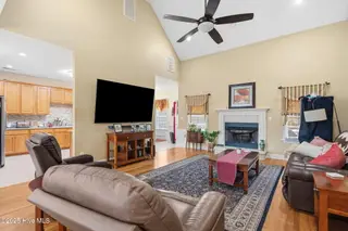 11098 Ashton Road, Burgaw, NC 28425 – photo 13: 18-web-or-mls-DSC01910