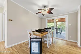 122 Lejeune Road, Cape Carteret, NC 28584 – photo 19: Dining