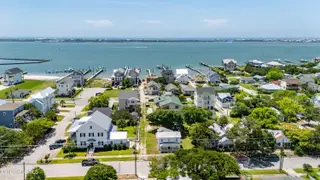 1105 Evans Street, Morehead City, NC 28557 – photo 1: Waterfront neighborhood view
