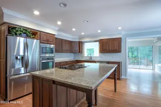 585 Donald Ross Drive, Pinehurst, NC 28374 – photo 9: Kitchen4