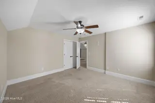 1912 Leighton Drive A, Greenville, NC 27834 – photo 16: 16-web-or-mls-BLS_0015