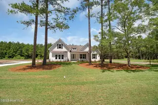 118 Antebellum Drive, Havelock, NC 28532 – photo 21: Similar Construction Exterior