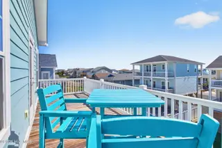 303 Sand Piper Lane, Holden Beach, NC 28462 — 3-bedroom home in Holden Beach, Holden Beach, NC, photo 14 of 27: 12_Kahunaphoto.com-27