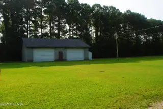 282 Mill Creek Road, Newport, NC 28570 – photo 6: Garage/workshop