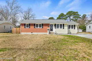 1033 Decatur Road, Jacksonville, NC 28540 – photo 2: 425A7803