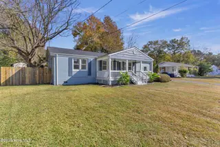 704 Vernon Drive, Jacksonville, NC 28540 – photo 4: dsc06440