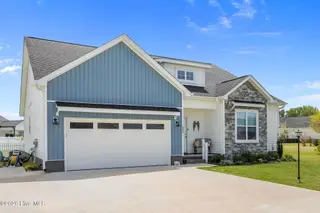 231 Eureka Avenue, Washington, NC 27889 – photo 3: 3-web-or-mls-IMG_0009 (1)