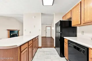 133 Sheldon Street, Newport, NC 28570 – photo 16: kitchen