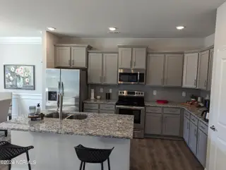 751 Greenwich Place, Richlands, NC 28574 – photo 6: PXL_20240225_205037394