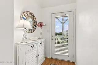 2801 Pier Pointe Drive B2, Emerald Isle, NC 28594 – photo 2: Entry with hardwood flooring