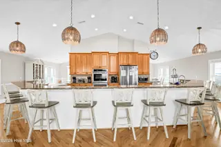 100 Oleander Court, Surf City, NC 28445 — 8-bedroom home in Bland Shores, Surf City, NC, photo 18 of 72