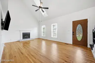 949 Teakwood Drive, Greenville, NC 27834 – photo 4: 21-web-or-mls-IMG_0005