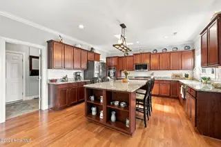 209 Barkside Lane, New Bern, NC 28562 — 4-bedroom home in Hunters Ridge, New Bern, NC, photo 12 of 46: 30-web-or-mls-0C0A7112
