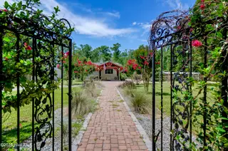 4065 Scotts Hill Loop Road, Wilmington, NC 28411 – photo 1: 002_p1988678_530
