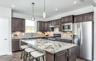 5936 Moonshell Loop, Wilmington, NC 28412 — 2-bedroom home in Riverlights, Wilmington, NC, photo 12 of 21: CGCompassLowRes008