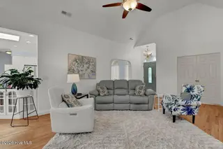 615 Ravenswood Road, Hampstead, NC 28443 – photo 6