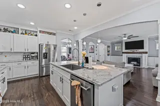 118 Sandy Springs Road, Aberdeen, NC 28315 – photo 13: Kitchen 2