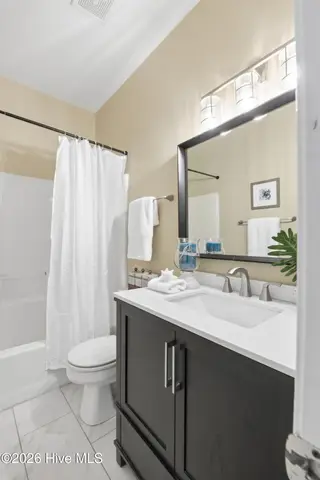 1600 Sturdivant Drive Apt 28, Wilmington, NC 28403 – photo 21: 021_1600_studivant_drive-21_684