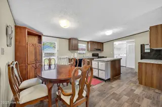 202/234 Sloop Point Road, Hampstead, NC 28443 — 4-bedroom manufactured home, Hampstead, NC, photo 18 of 55: 202SloopPointRoad-17