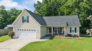 131 Woodbury Farm Drive, Jacksonville, NC 28540 – photo 2