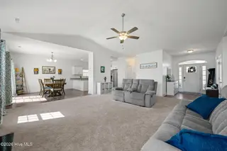 1010 Blue Water Boulevard, New Bern, NC 28562 – photo 15: 28-web-or-mls-DSC_2488
