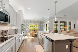 413 Taylorwood Drive, Beaufort, NC 28516 – photo 10: Kitchen