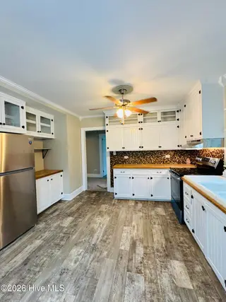 111 Ferry Road, Elizabeth City, NC 27909 – photo 10: Kitchen