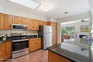 644 Redwood Drive, Southern Pines, NC 28387 – photo 8: 22-web-or-mls-DSC07627