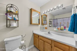 266 Parnell Road, Hubert, NC 28539 – photo 19: 18_bathroom