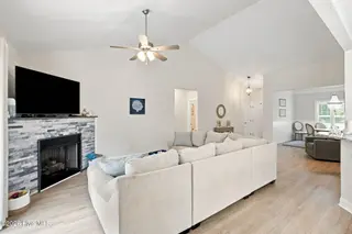 7189 Old Stump Drive SE, Leland, NC 28451 — 4-bedroom home in Cypress Bay, Leland, NC, photo 6 of 49