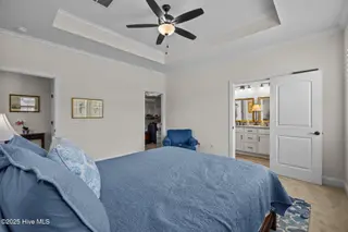 4073 Reunion Pointe Lane, New Bern, NC 28562 – photo 21: 14-web-or-mls-0C0A2357