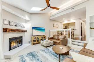207 Saint Luke Court, Wilmington, NC 28409 — 2-bedroom waterfront townhome in Caneel Cove, Wilmington, NC, photo 10 of 44: 207 St. Luke-8