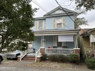819 S 7th Street, Wilmington, NC 28401 – photo 2: IMG_8849