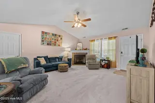 5694 County Line Road, New Bern, NC 28562 – photo 7: 30-web-or-mls-DSC_6784