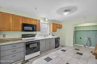 117 S 13th Street, Wilmington, NC 28401 – photo 22: 24_kitchen
